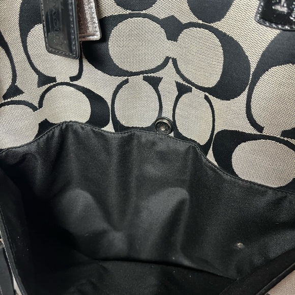 Coach Signature Foldover Tote H1380-F23304 - Picture 6 of 14